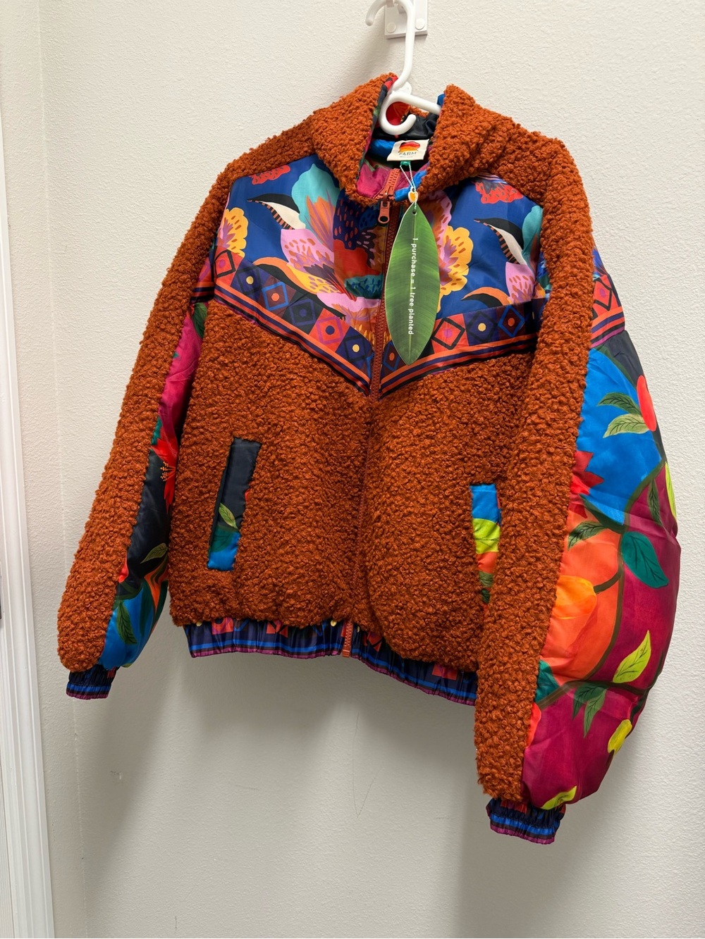 FARM Rio Lucy Floral Puffer Jacket - double sided puffer teddy jacket - NWT - Picture 8 of 11
